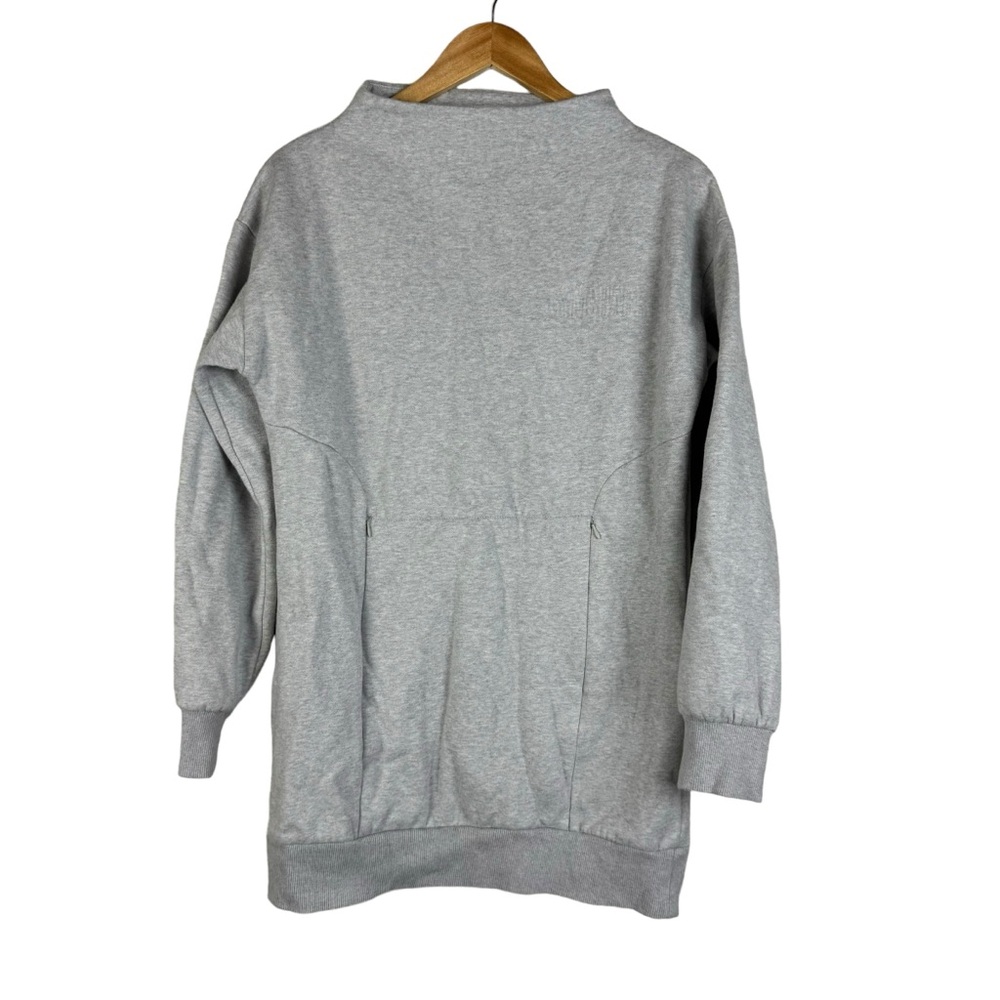 Gymshark Sweatshirt Gray Women’s Size Medium